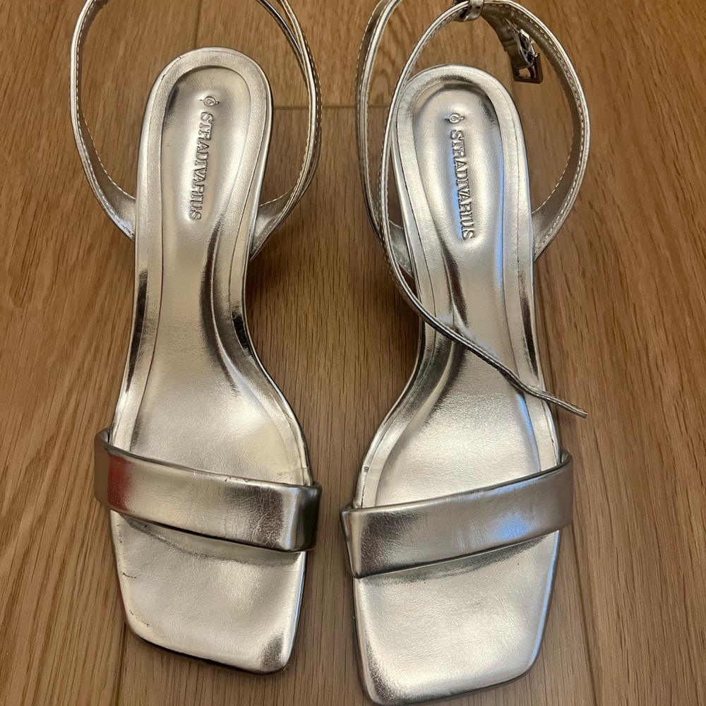 Stradivarius Silver Metallic Square-Toe Ankle Strap Heels